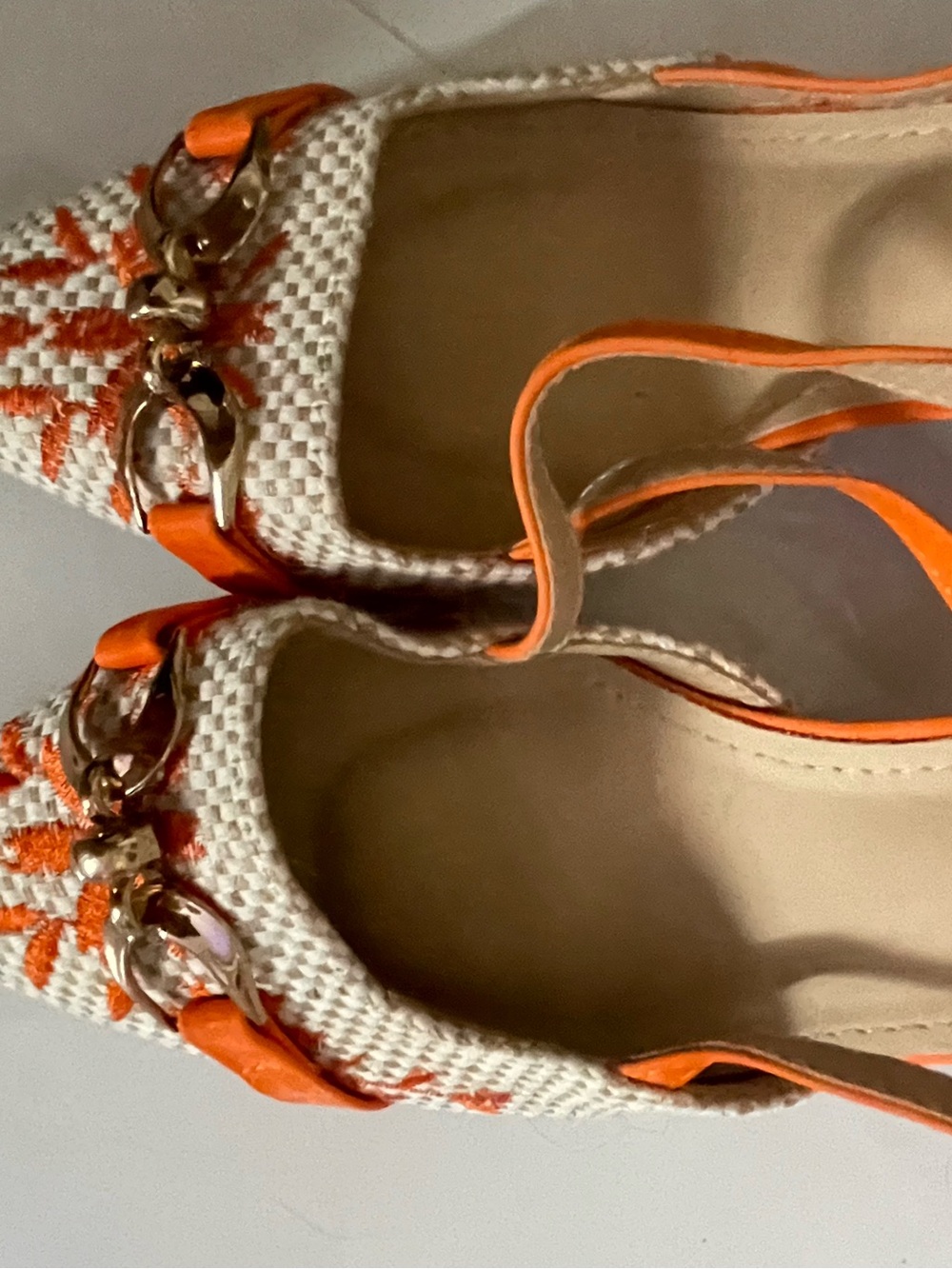 Orange & cream slingback Pumps